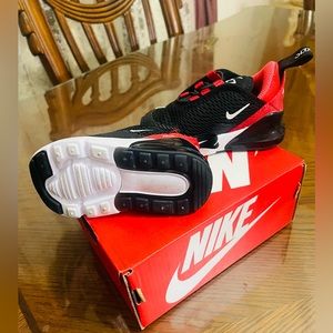 Nike Air Max 270 baby size 5C
